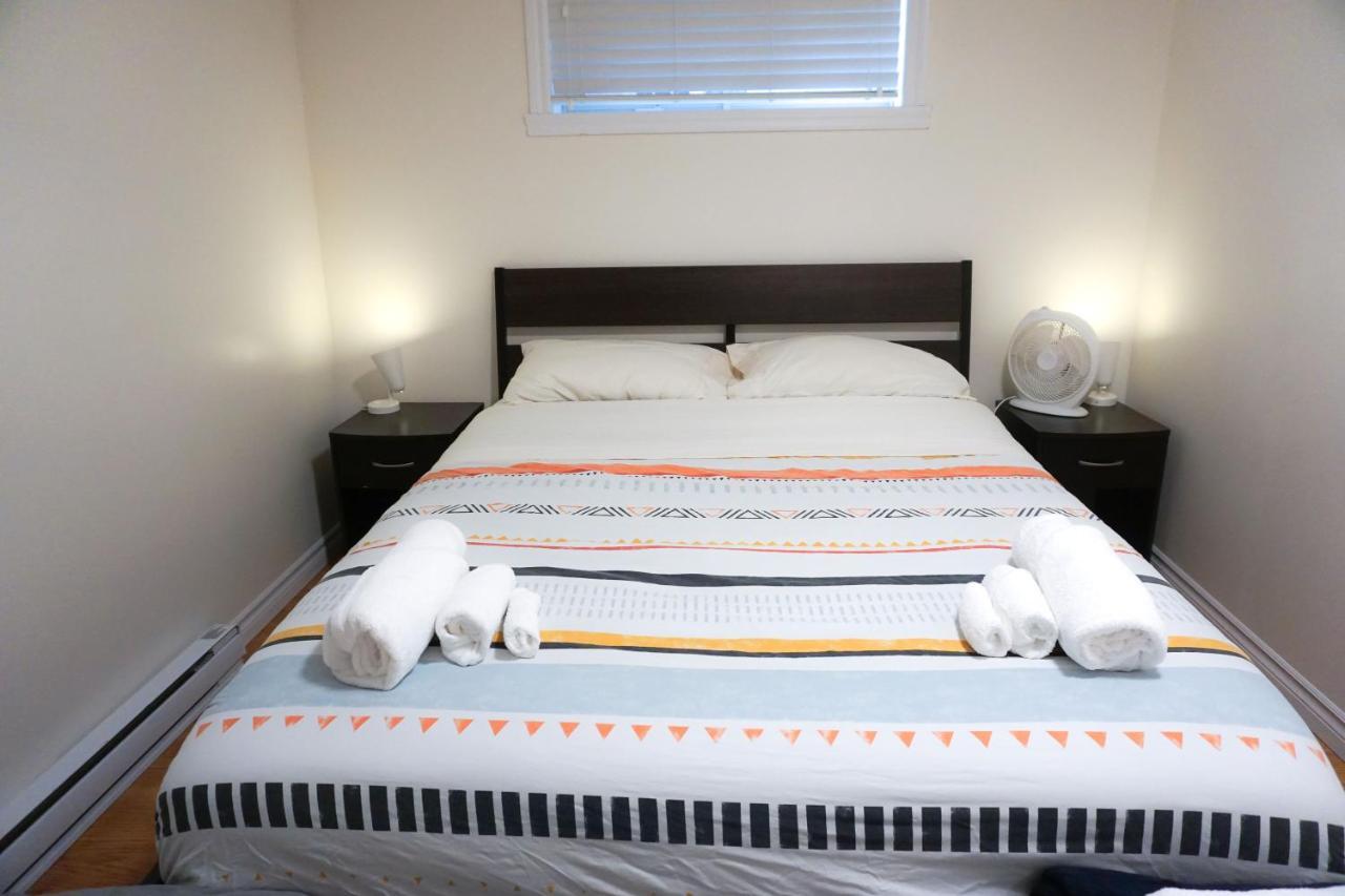 Free Parking - Great 1Br Near Henri Bourassa Metro Apartment มอนทรีอัล ภายนอก รูปภาพ